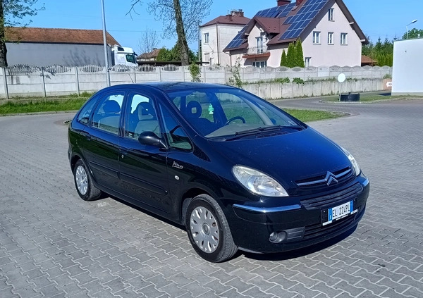 Citroen Xsara Picasso cena 9700 przebieg: 176000, rok produkcji 2007 z Skoki małe 172